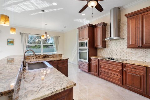 House in Sarasota, Florida 3 bedrooms, 188.22 sq.m. № 1430820 - photo 17