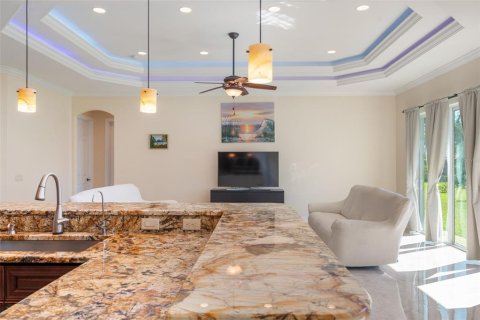 House in Sarasota, Florida 3 bedrooms, 188.22 sq.m. № 1430820 - photo 14