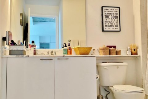 Снять в аренду кондоминиум в Майами, Флорида 1 спальня, 63.64м2, № 2005722 - фото 7