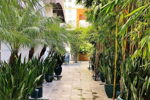 Снять в аренду кондоминиум в Майами, Флорида 1 спальня, 63.64м2, № 2005722 - фото 14