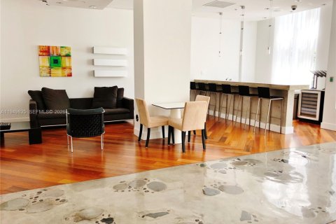 Снять в аренду кондоминиум в Майами, Флорида 1 спальня, 63.64м2, № 2005722 - фото 19