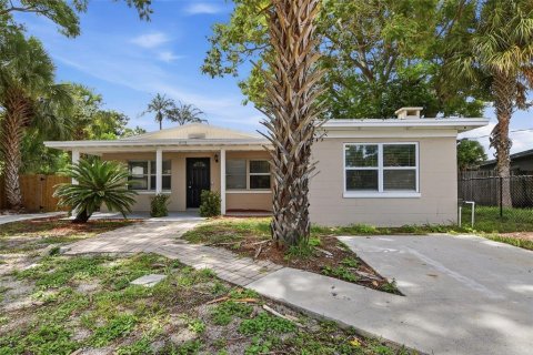 Casa en Orlando, Florida 4 dormitorios, 110.83 m2 № 2361321