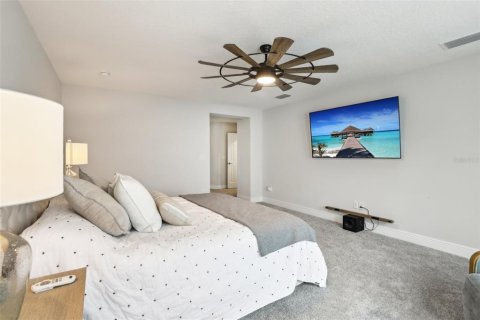 House in Riverview, Florida 5 bedrooms, 331.94 sq.m. № 1526530 - photo 21
