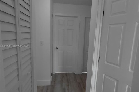 Apartment in Hialeah, Florida 3 bedrooms, 78.69 sq.m. № 2068296 - photo 7