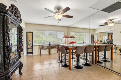 Villa ou maison à vendre à Saint Petersburg, Floride: 3 chambres, 230.4 m2 № 2419685 - photo 15