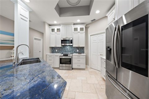 Condo in Clearwater, Florida, 3 bedrooms № 2210156 - photo 13