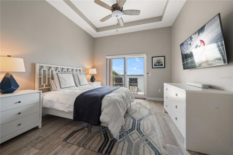 Condo in Clearwater, Florida, 3 bedrooms № 2210156 - photo 23
