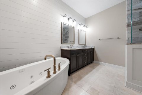 Condo in Clearwater, Florida, 3 bedrooms № 2210156 - photo 16