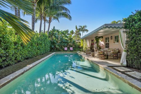 House in Palm Beach, Florida 3 bedrooms, 254.37 sq.m. № 2392851 - photo 16