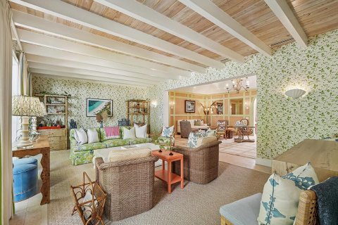 House in Palm Beach, Florida 3 bedrooms, 254.37 sq.m. № 2392851 - photo 8