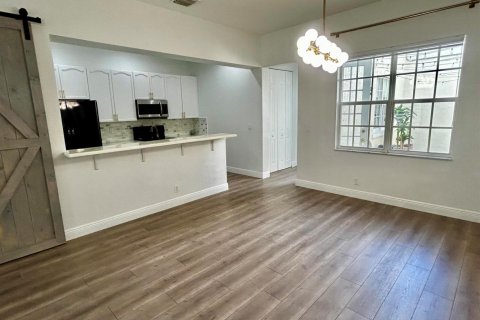 Townhouse in Boynton Beach, Florida 3 bedrooms, 155.89 sq.m. № 2402482 - photo 5