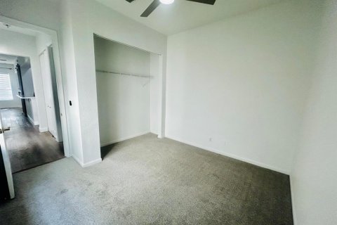 Townhouse in Boynton Beach, Florida 3 bedrooms, 155.89 sq.m. № 2402482 - photo 20