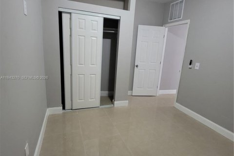 Appartement à louer à North Bay Village, Floride: 1 chambre, 41.81 m2 № 1999521 - photo 19