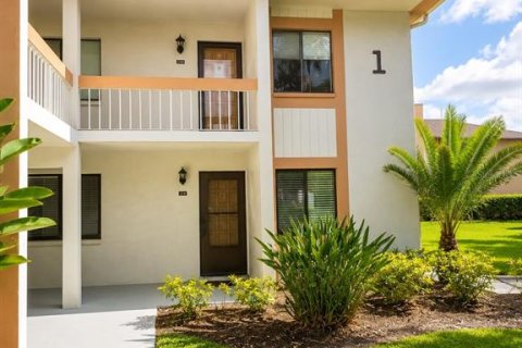 Condo in Oldsmar, Florida, 2 bedrooms № 2206562 - photo 2