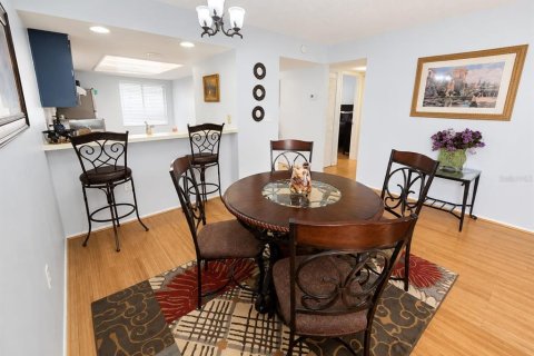 Condo in Oldsmar, Florida, 2 bedrooms № 2206562 - photo 12