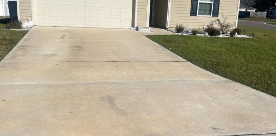 House in Jacksonville, Florida 4 bedrooms, 138.42 sq.m. № 843369