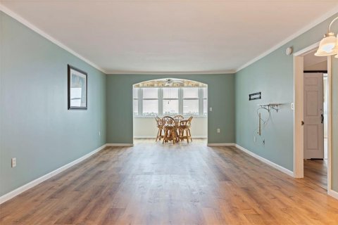 Copropriété à vendre à Saint Petersburg, Floride: 2 chambres, 149.11 m2 № 1913477 - photo 10