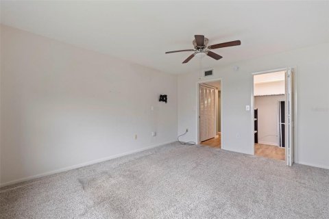Copropriété à vendre à Saint Petersburg, Floride: 2 chambres, 149.11 m2 № 1913477 - photo 27