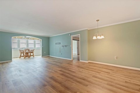 Copropriété à vendre à Saint Petersburg, Floride: 2 chambres, 149.11 m2 № 1913477 - photo 16