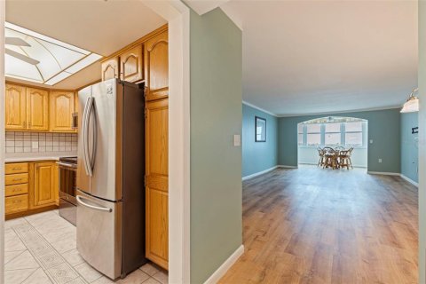 Copropriété à vendre à Saint Petersburg, Floride: 2 chambres, 149.11 m2 № 1913477 - photo 5