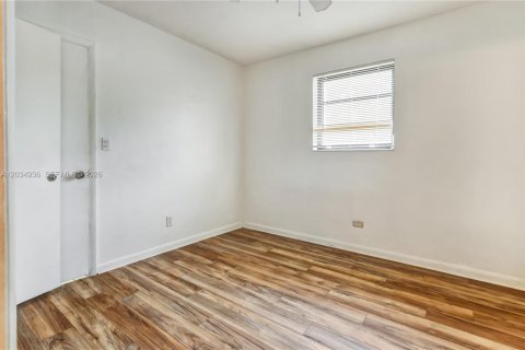 Casa en venta en Sunrise, Florida, 3 dormitorios, 99.68 m2 № 2087864 - foto 6