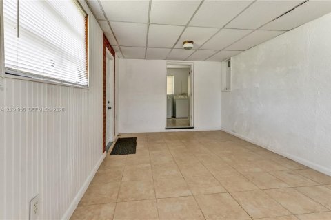 Casa en venta en Sunrise, Florida, 3 dormitorios, 99.68 m2 № 2087864 - foto 11