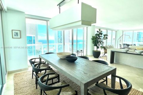 Снять в аренду кондоминиум в Санни-Айлс-Бич, Флорида 3 спальни, 217.39м2, № 2004997 - фото 7