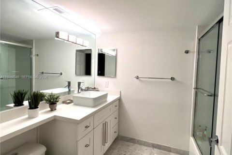 Снять в аренду кондоминиум в Санни-Айлс-Бич, Флорида 3 спальни, 217.39м2, № 2004997 - фото 22