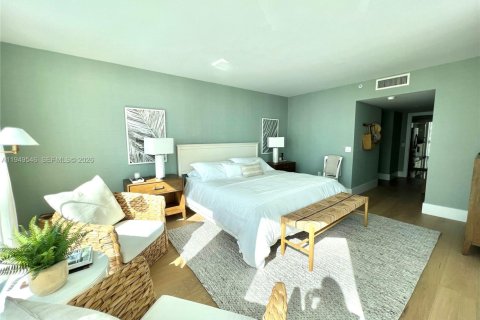 Снять в аренду кондоминиум в Санни-Айлс-Бич, Флорида 3 спальни, 217.39м2, № 2004997 - фото 13