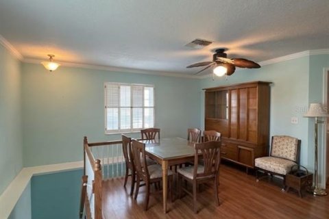 Condo in New Port Richey, Florida, 2 bedrooms № 2104528 - photo 12