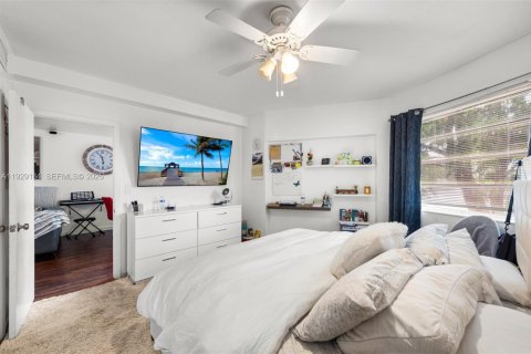 Condo in Miami, Florida, 2 bedrooms № 1989571 - photo 8