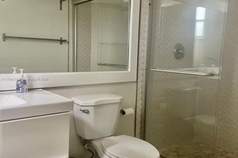Casa en venta en Doral, Florida, 3 dormitorios, 98.85 m2 № 1861578 - foto 13