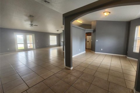 Casa en alquiler en Clermont, Florida, 3 dormitorios, 163.79 m2 № 1903404 - foto 11