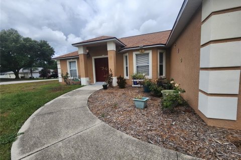 Casa en alquiler en Clermont, Florida, 3 dormitorios, 163.79 m2 № 1903404 - foto 2