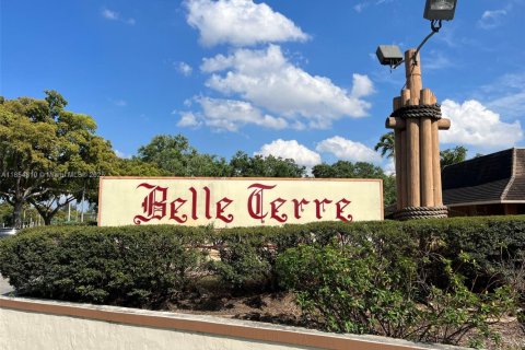 Propiedad comercial en venta en Sunrise, Florida № 1980825 - foto 8