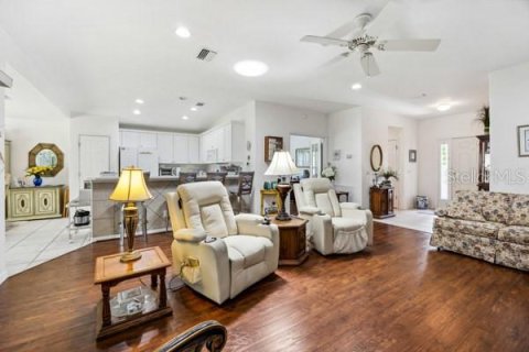 House in Summerfield, Florida 2 bedrooms, 146.32 sq.m. № 1798462 - photo 11