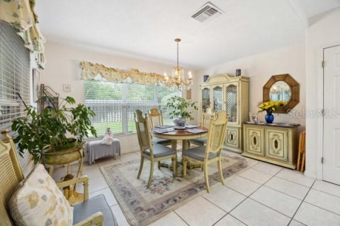 House in Summerfield, Florida 2 bedrooms, 146.32 sq.m. № 1798462 - photo 16