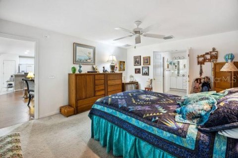 House in Summerfield, Florida 2 bedrooms, 146.32 sq.m. № 1798462 - photo 20