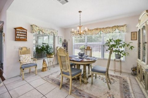 House in Summerfield, Florida 2 bedrooms, 146.32 sq.m. № 1798462 - photo 18