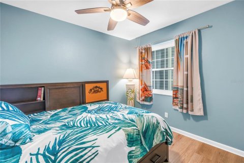 Condo in Saint Petersburg, Florida, 2 bedrooms  № 2222429 - photo 22