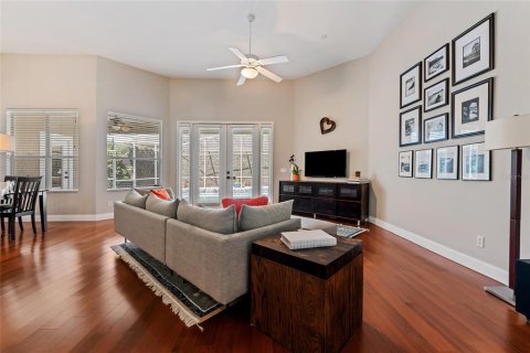 Casa en venta en Orlando, Florida, 4 dormitorios, 252.97 m2 № 1757021 - foto 12