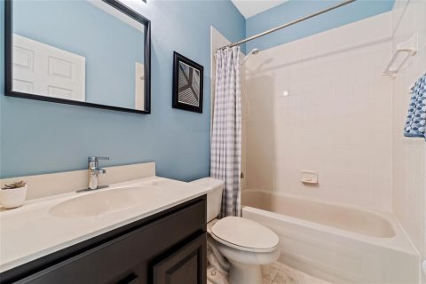 Casa en venta en Orlando, Florida, 4 dormitorios, 252.97 m2 № 1757021 - foto 24