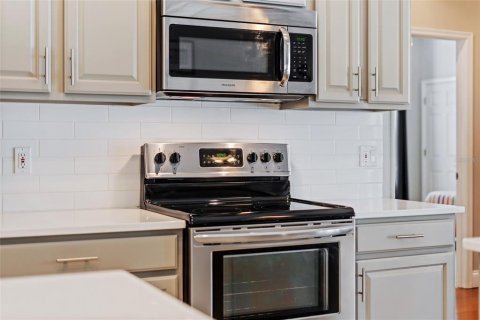 Casa en venta en Orlando, Florida, 4 dormitorios, 252.97 m2 № 1757021 - foto 7