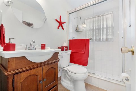 Купить кондоминиум в Маргит, Флорида 2 спальни, 85.47м2, № 2083727 - фото 13