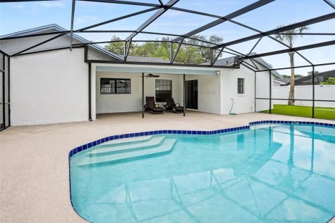 House in Oviedo, Florida 3 bedrooms, 164.81 sq.m. № 2230400 - photo 24