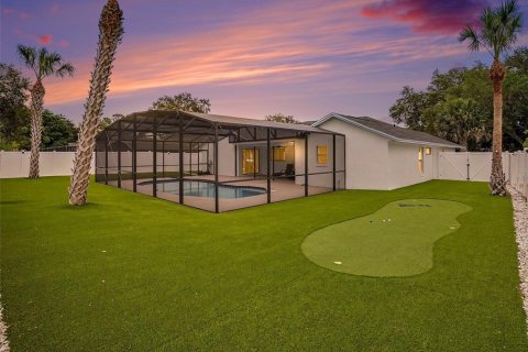 House in Oviedo, Florida 3 bedrooms, 164.81 sq.m. № 2230400 - photo 27