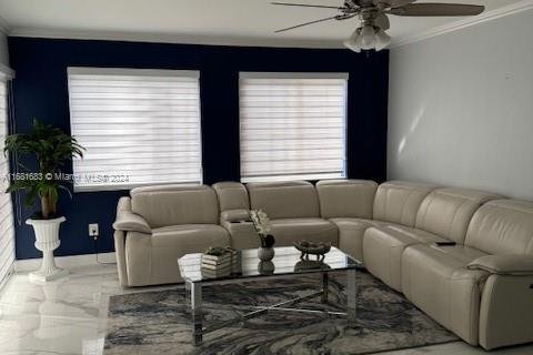 Casa en venta en Miami, Florida, 3 dormitorios, 159.05 m2 № 1864193 - foto 7
