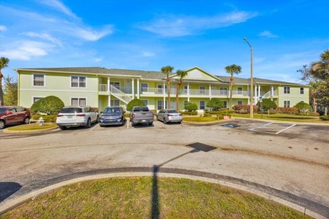 Condo à Kissimmee, Floride, 4 chambres № 2324756