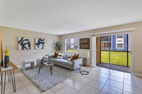 Condo in Orlando, Florida, 2 bedrooms  № 1847293 - photo 2