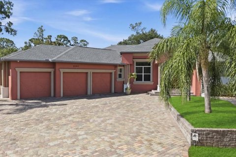 House in North Port, Florida 3 bedrooms, 236.9 sq.m. № 2156787 - photo 16
